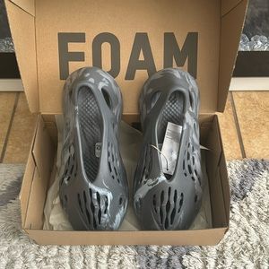 Brand new Yeezy Foams size 8